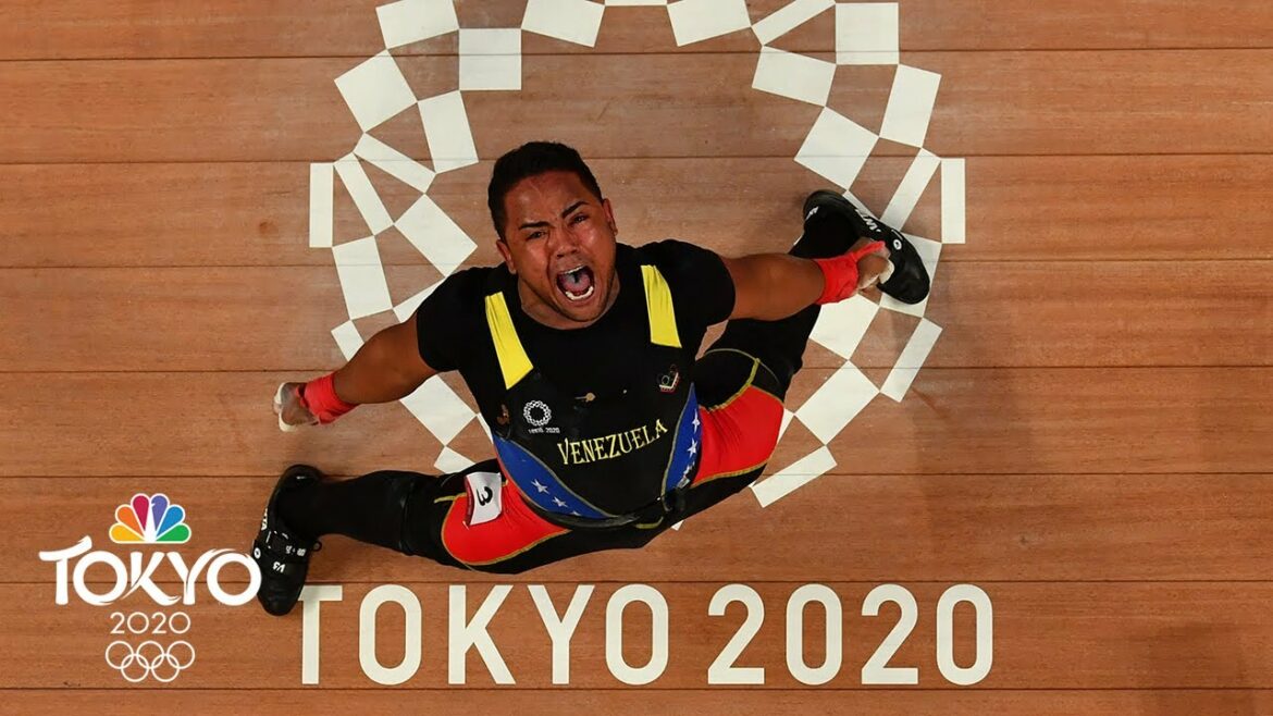 東京オリンピックでの最高の重量挙げの瞬間とSCREAMS | NBCスポーツ