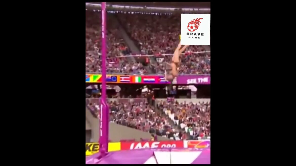 Her winning smile 🙂🙂 amazing #polevault #sports #shorts #olympics #youtubeshorts #cute #athelete