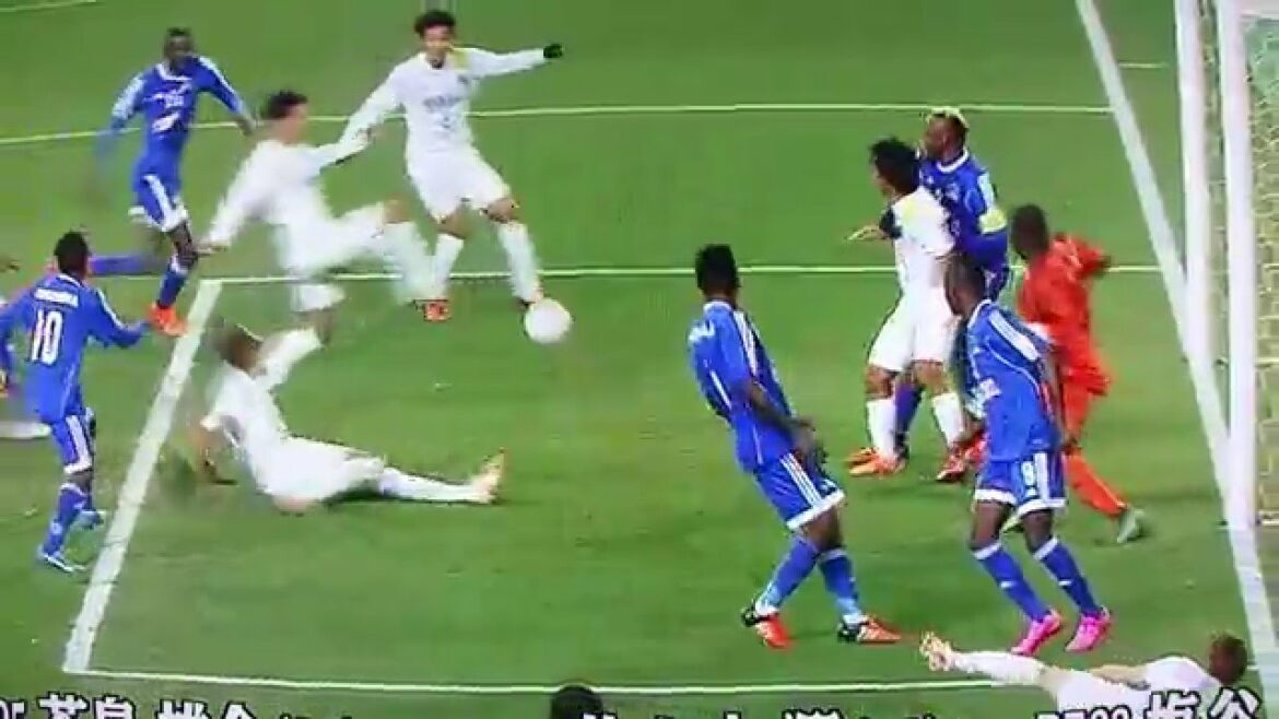 サンフレッチェ広島 マゼンベ クラブワールドカップ2015準々決勝 浅野拓磨