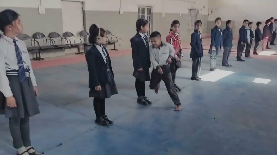 キャプションなし 👏#ndsi #学校 #生徒 #サチンカラテ