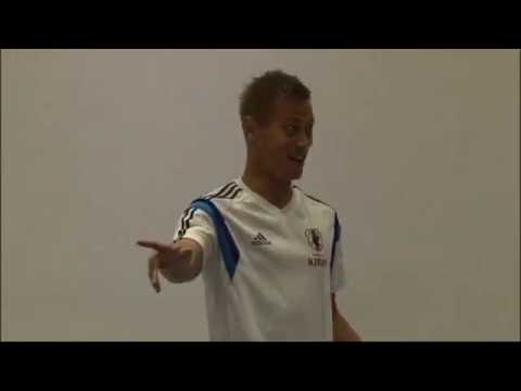 卓球を楽しむ本田圭佑、香川真司、長友佑都等(フルバージョン)