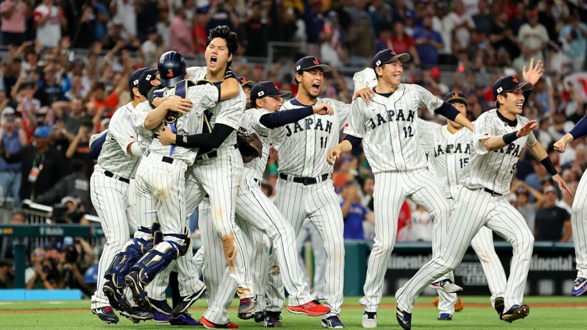 FULL FINAL INNING: Team Japan finishes off Team USA to win the World Baseball Classic!