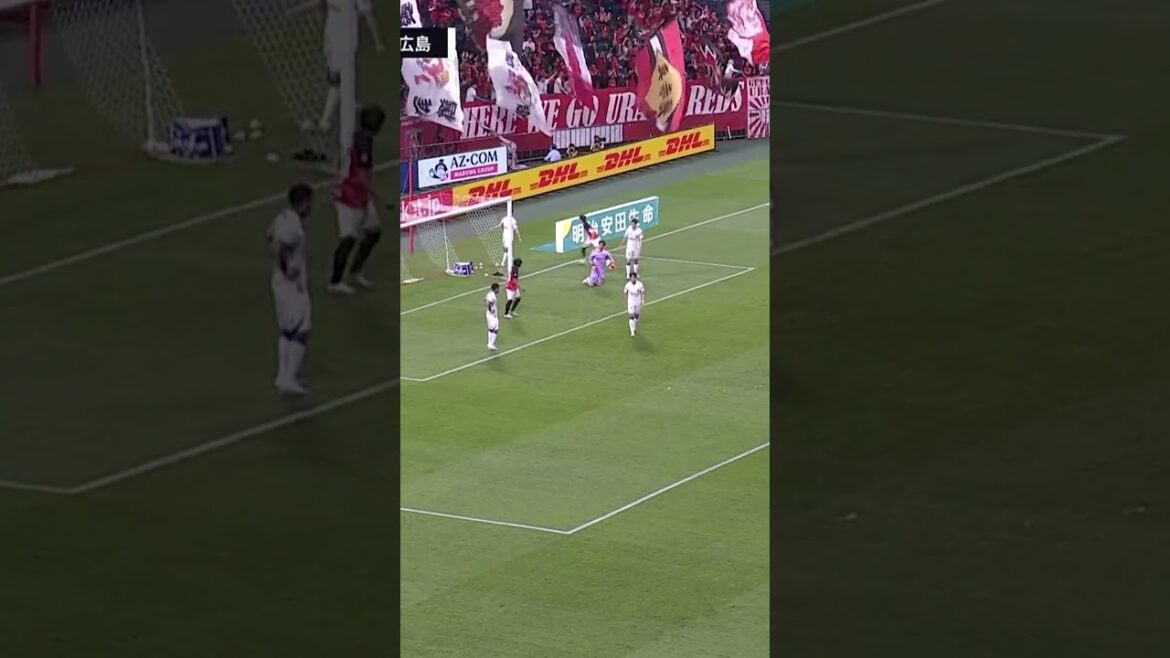 【シュートはパスの延長】キャプテンの酒井宏樹が貴重な同点ゴールを挙げゴール裏を煽る‼【ゴール動画】