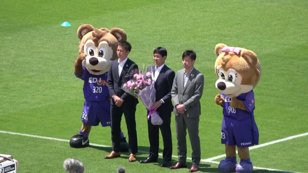 森保一 日本代表監督としてエディオンスタジアムに凱旋😊 おかえりなさい サンフレッチェ広島vs柏レイソル 2022.5.3