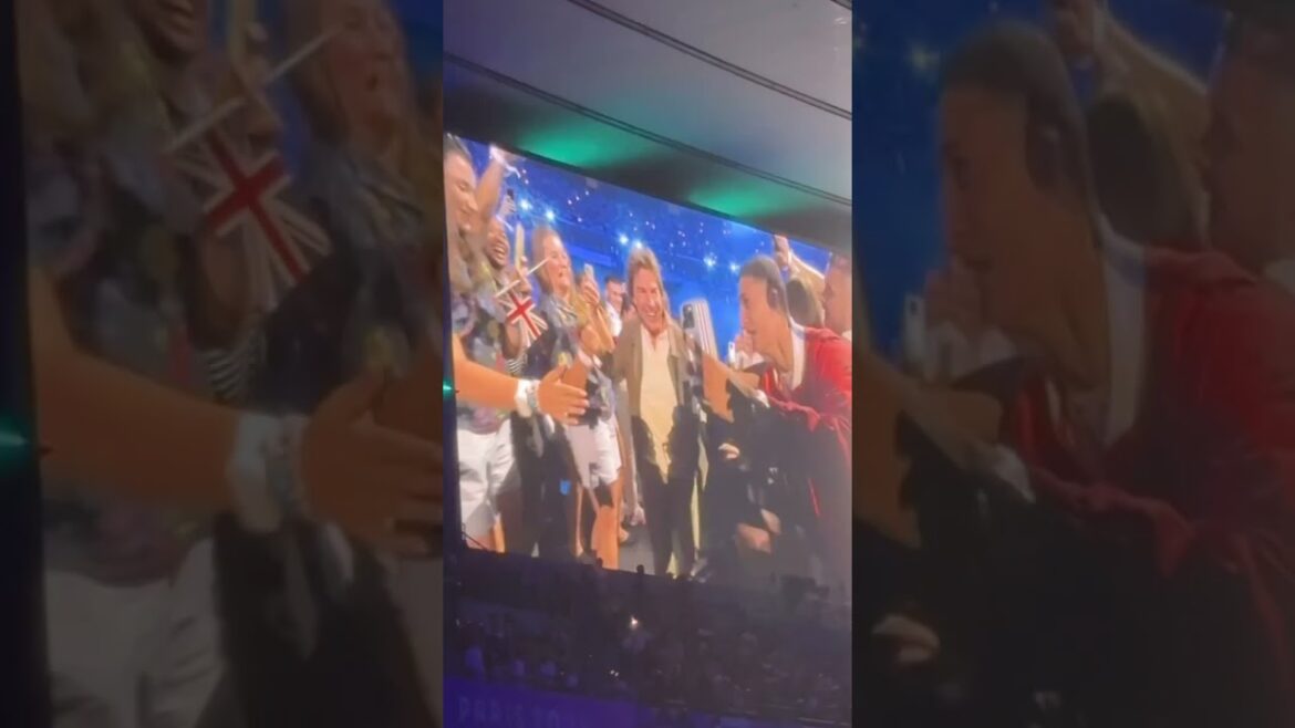 New MISSION IMPOSSIBLE: taking the Olympic flag from Paris to Los Angeles in 10 seconds 😂 #olympics