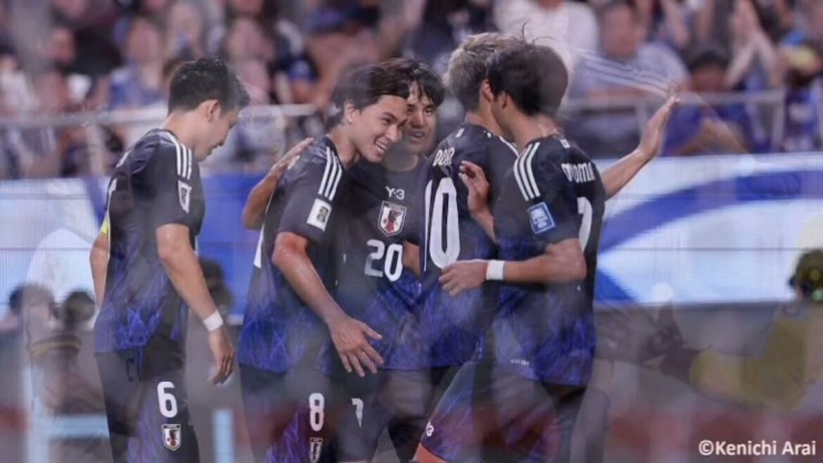 「さすが三球王!」三笘薫を絶賛も…0-7にガク然の中国「南野拓実弾でファン途中帰宅」「選手は記者に激怒」“テレビに映らない”W杯予選ウラ側