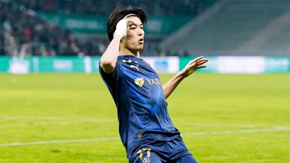 中村敬斗が今季7ゴール目!伊東純也も決定機創出、日本代表コンビが両サイドで躍動!【1月5日】