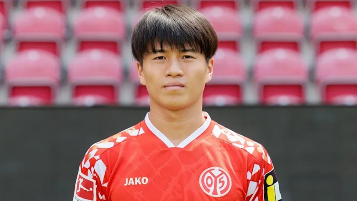 日本代表3選手が出場!川﨑颯太が鎌田大地と激突!【7月30日】