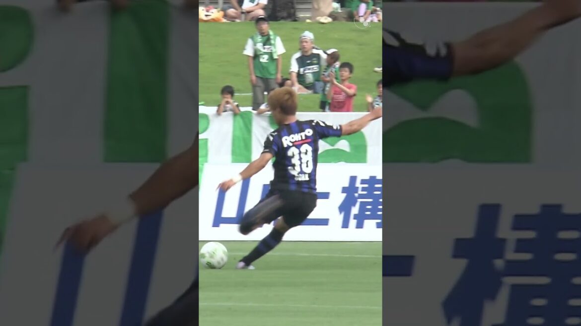 A moment J.League fans won’t forget. Ritsu Doan’s goal. ⚽️ A moment J.League fans won’t forget. Ritsu Doan’s goal. ⚽️