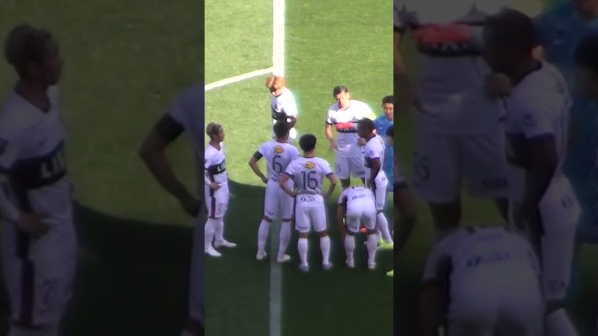 緊急会議 縦 | 2026百年構想リーグ 浦和レッズ 2-3 鹿島アントラーズ | Kashima Antlers 緊急会議 縦 | 2026百年構想リーグ 浦和レッズ 2-3 鹿島アントラーズ | Kashima Antlers