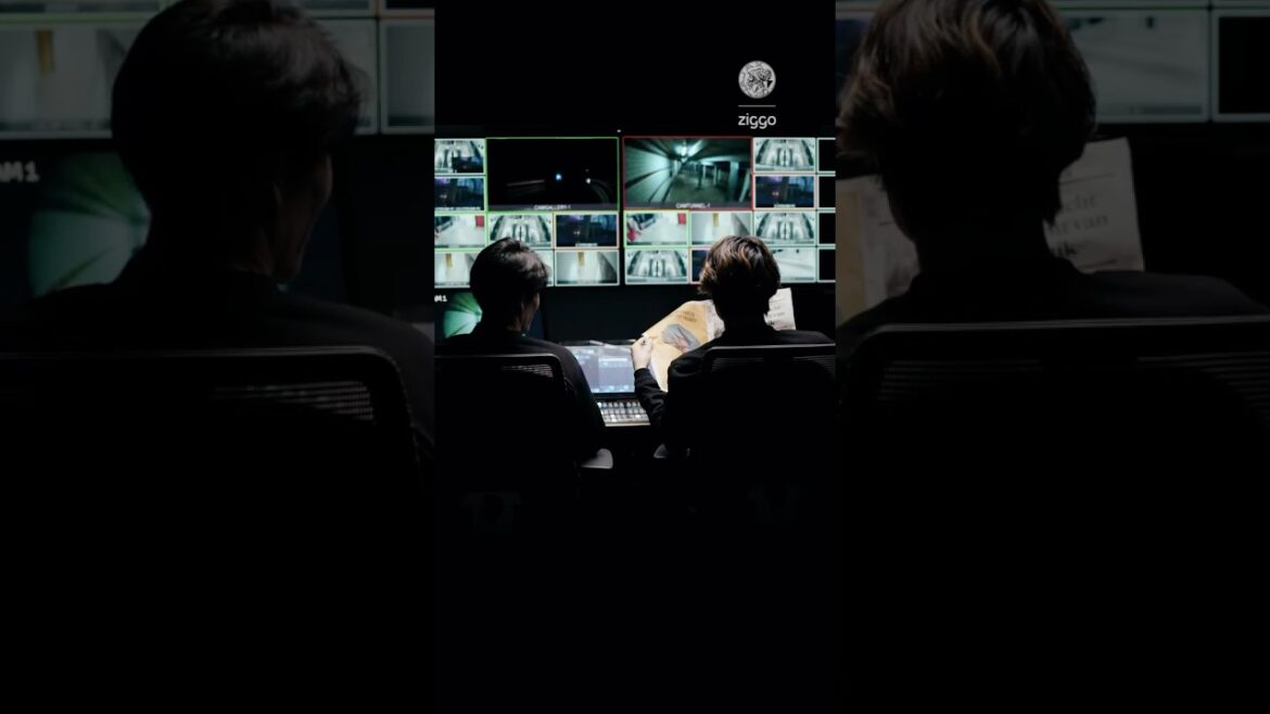 Tomiyasu, Itakura, Rosa, Steur en Richard Witschge securing the ArenA. Until…🚨😮👀