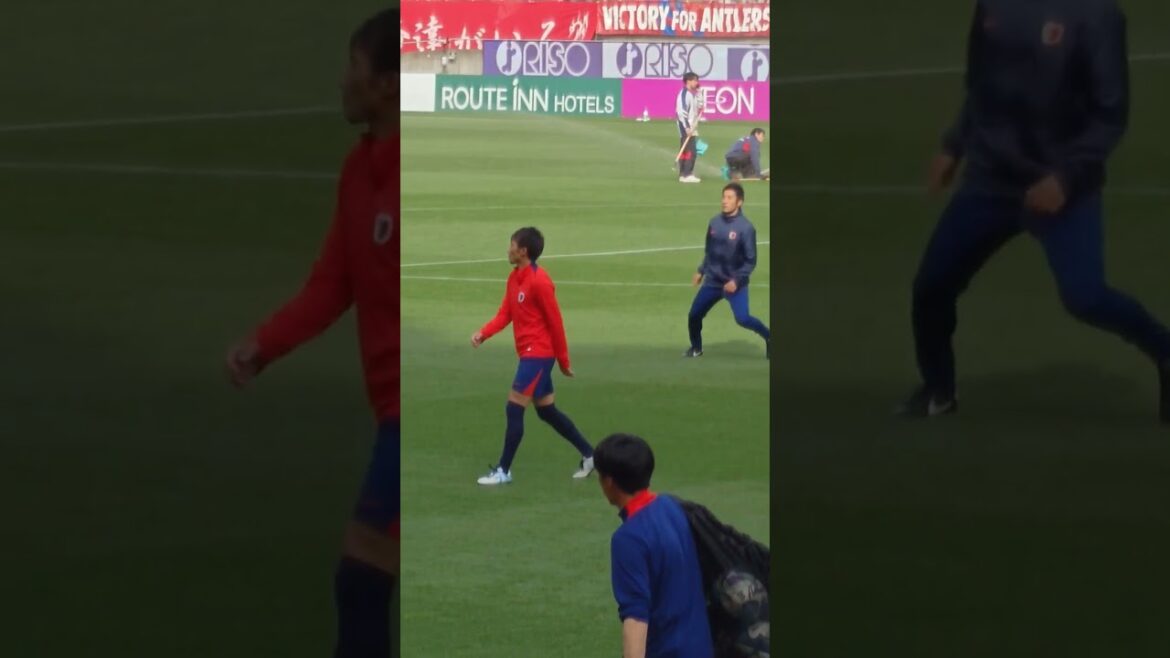 【3/22 J千葉戦】ウォーミングアップ 最後までやってたキャプテン岳【#10 柴崎岳】#鹿島アントラーズ #ジェフユナイテッド千葉 #メルカリスタジアム #百年構想リーグ 【3/22 J千葉戦】ウォーミングアップ 最後までやってたキャプテン岳【#10 柴崎岳】#鹿島アントラーズ #ジェフユナイテッド千葉 #メルカリスタジアム #百年構想リーグ