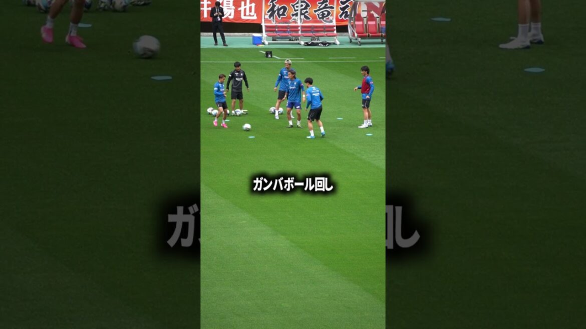 中谷めっちゃ回される
