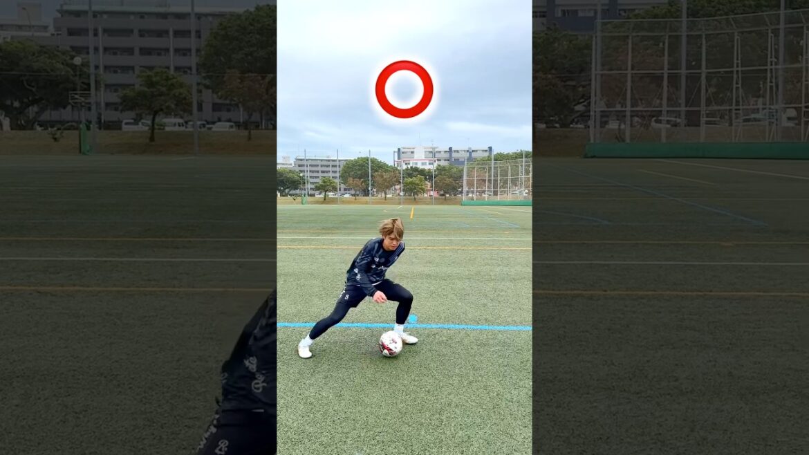 Learn MITOMA STEP💨 #footballskill #soccerskill
