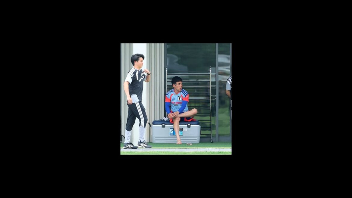 遠藤航、W杯合宿で別メニュー調整続く 遠藤航、W杯合宿で別メニュー調整続く