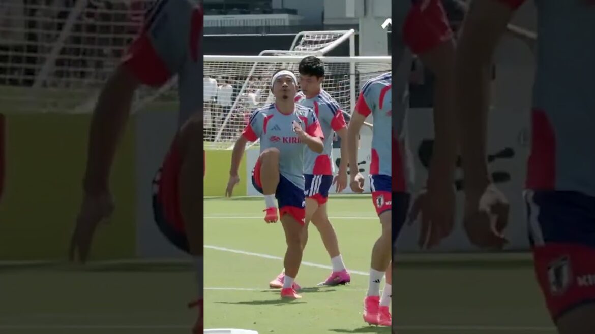 #長友佑都 がヘッドバンド姿で登場!フルバージョンは関連動画から! #shorts #サッカー日本代表 #daihyo #FIFAワールドカップ2026 #長友佑都 がヘッドバンド姿で登場!フルバージョンは関連動画から! #shorts #サッカー日本代表 #daihyo #FIFAワールドカップ2026