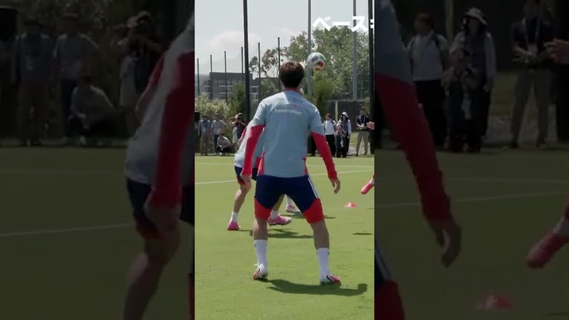 #遠藤航 が全体練習に部分合流!フルバージョンは関連動画から! #shorts #サッカー日本代表 #daihyo #FIFAワールドカップ2026 #遠藤航 が全体練習に部分合流!フルバージョンは関連動画から! #shorts #サッカー日本代表 #daihyo #FIFAワールドカップ2026