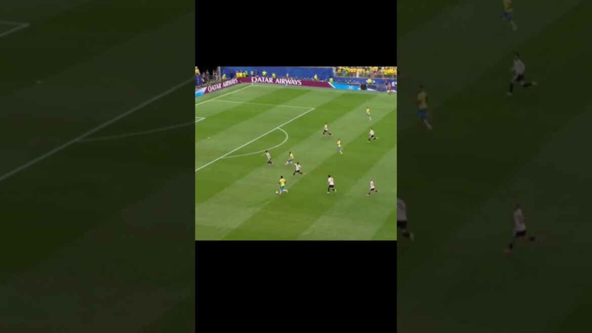 Vinicius Jr DESTROYED Tomiyasu vs JAPAN #viniciusjr #brazil #wc #japan