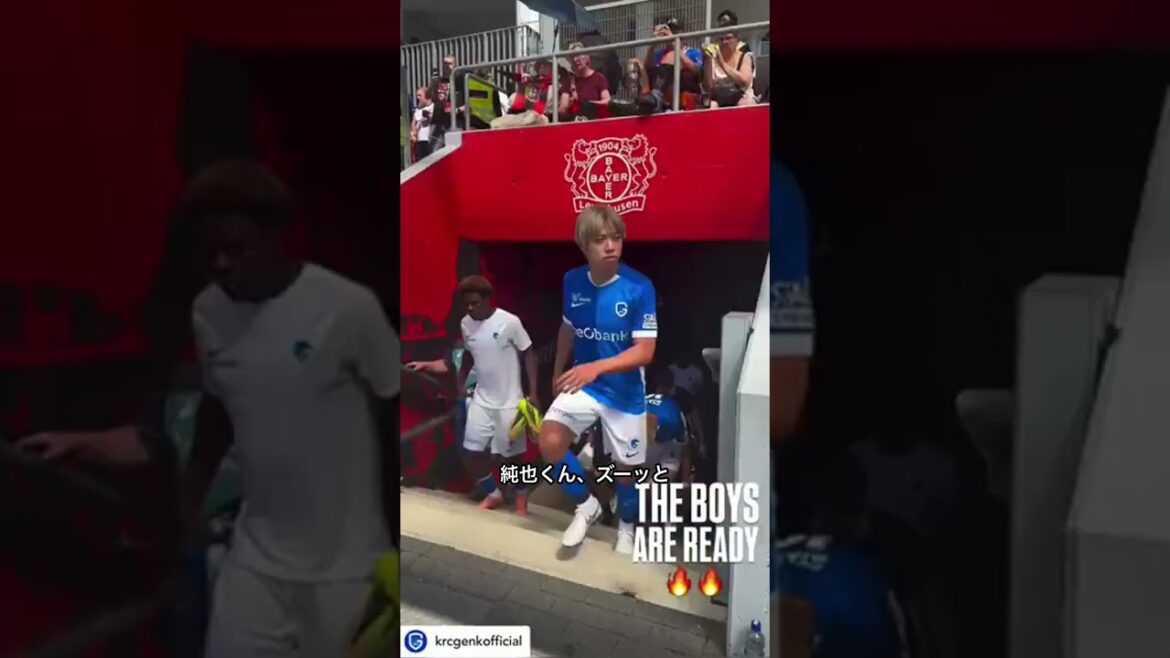 伊東純也、登場シーンにファン熱狂!今日のサッカーニュース #Shorts 伊東純也、登場シーンにファン熱狂!今日のサッカーニュース #Shorts