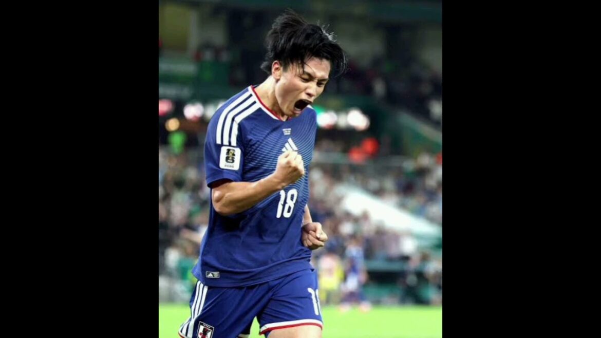 おしゃれ番長・上田綺世のプライベートがカッコいい!親友とのバックハグ写真も公開📸🔥 おしゃれ番長・上田綺世のプライベートがカッコいい!親友とのバックハグ写真も公開📸🔥