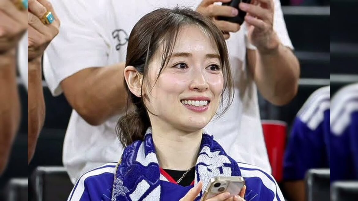 🇯🇵日本代表を支える妻たちに世界が感動…❤️ W杯で話題の「理想の夫婦」秘話|上田綺世・谷口彰悟・長友佑都 #samuraiblue 🇯🇵日本代表を支える妻たちに世界が感動…❤️ W杯で話題の「理想の夫婦」秘話|上田綺世・谷口彰悟・長友佑都 #samuraiblue